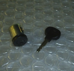ECC9170AY - Door Lock Barrel & Key - Xantia Dispatch Scudo Synergie