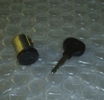 ECC9170AY - Door Lock Barrel & Key - Xantia Dispatch Scudo