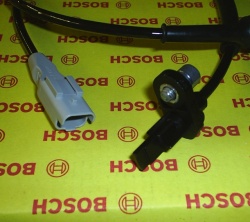 ECC4545E8 - ABS Sensor Rear