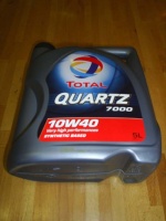 ECCQ7005 - Quartz 7000 10w40 Engine Oil 5 Litre